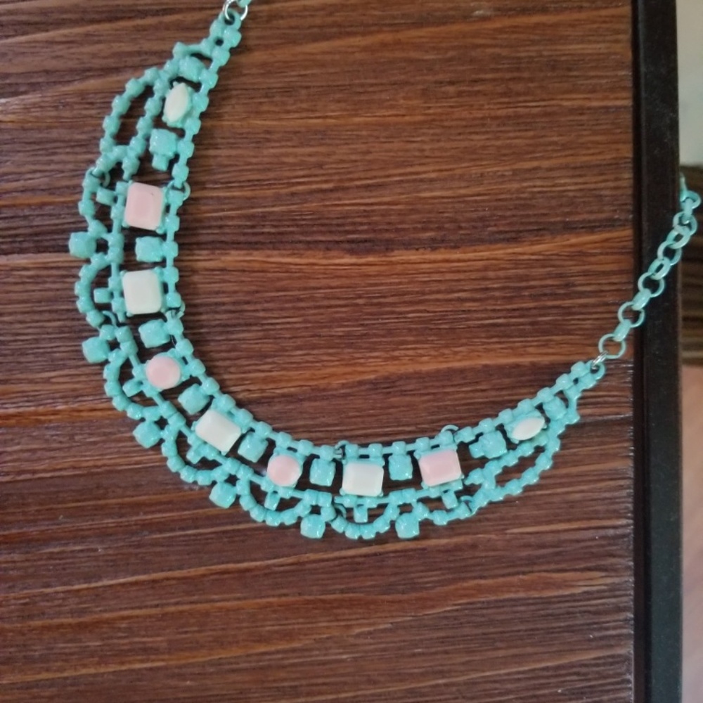 bib necklace